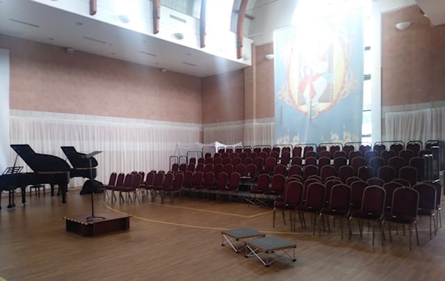 choir staging supplier