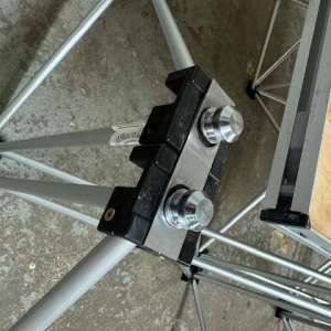 Tighten pillars so brace sits correctly